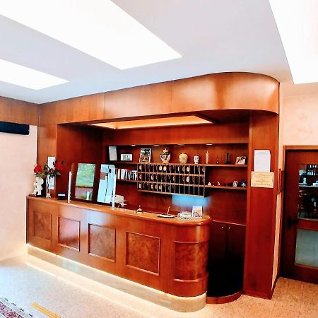 Hotel Carancini Salsomaggiore Terme Bagian luar foto