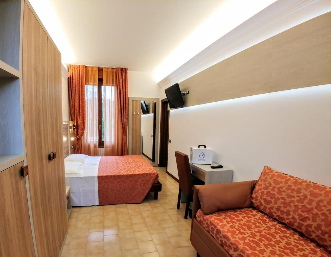 Hotel Carancini Salsomaggiore Terme Bagian luar foto