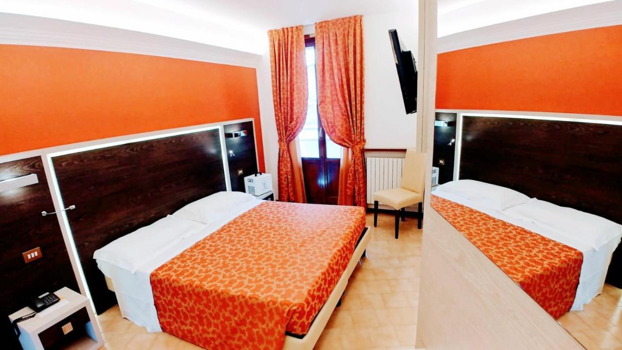Hotel Carancini Salsomaggiore Terme Bagian luar foto
